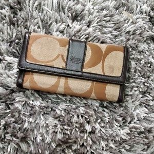Coach wallet